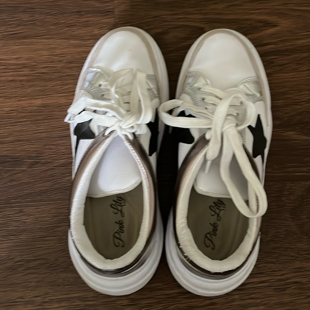 WOMENS SHOE
